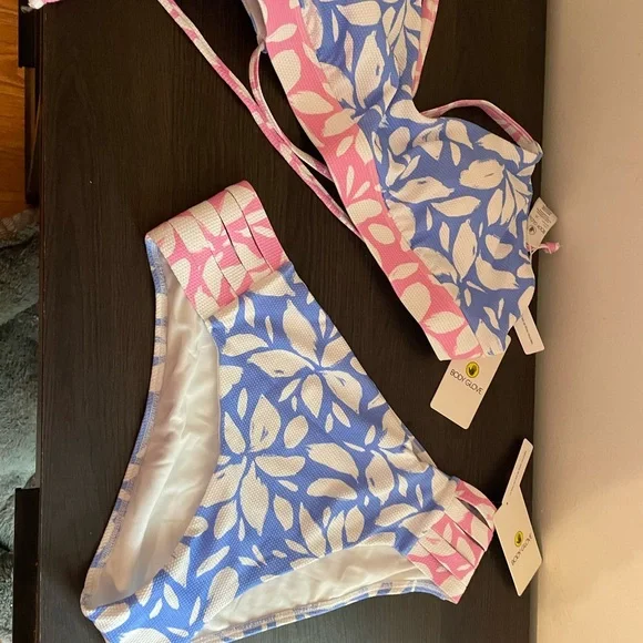 Body Glove Bikini - Picture 1 of 6